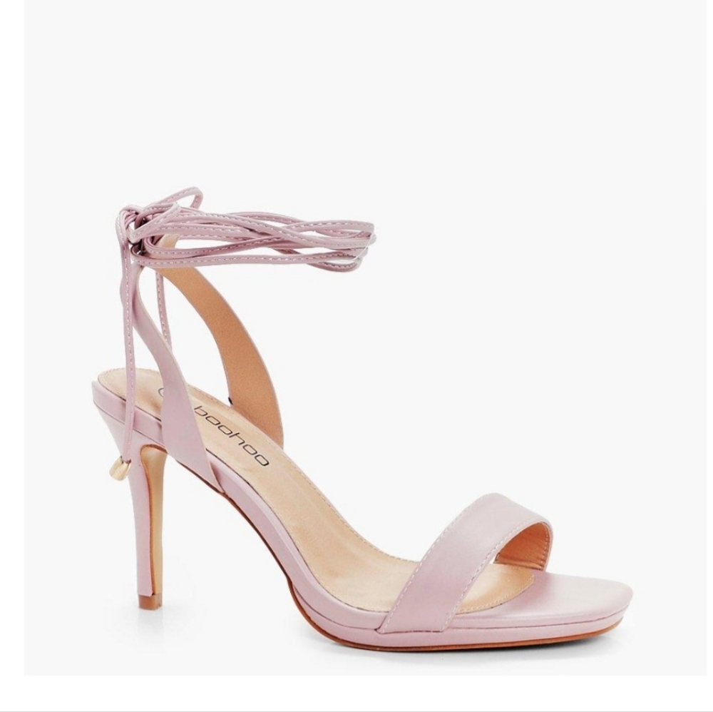 9 Wide Sandals